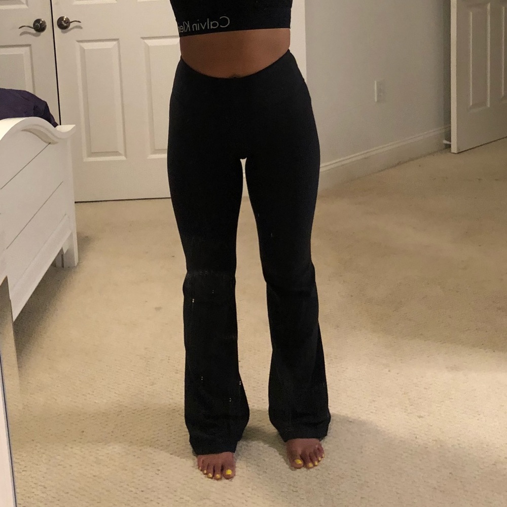 Lululemon flared leggings